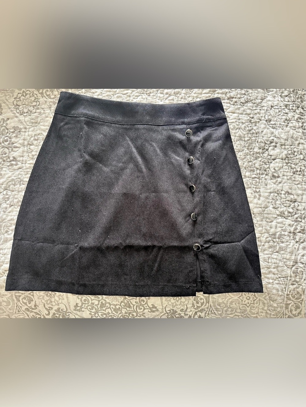 SHEIN Clasi Plain Color Button Trim Slit Hem Casual A-Line Skirt Black Corduroy